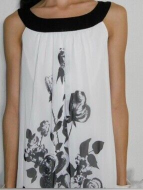 Connected Apparel White and Black Floral Sleeveless Shift Dress Babydoll Style